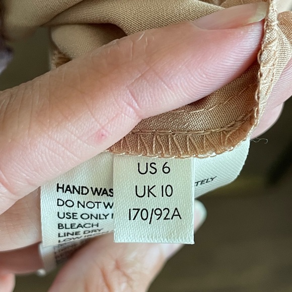 Free People blush colored lace mini dress. Size 6 - Picture 11 of 12